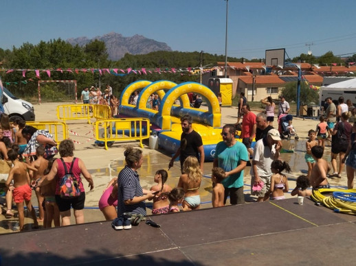 El veïnat del barri de Ca n'Amat ha gaudit de la seva Festa Major amb èxit de participació a les diferentes activitats
