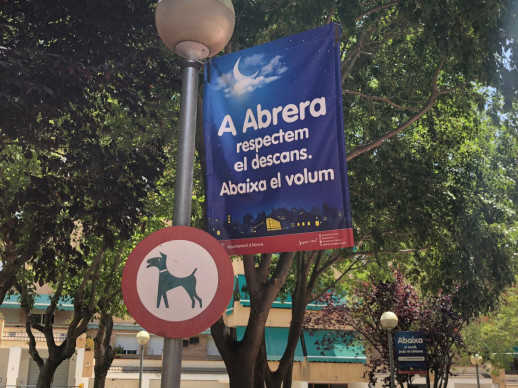 "Abaixa el soroll, puja el civisme”. A Abrera, respectem el descans del nostre veïnat també durant les nits d'estiu