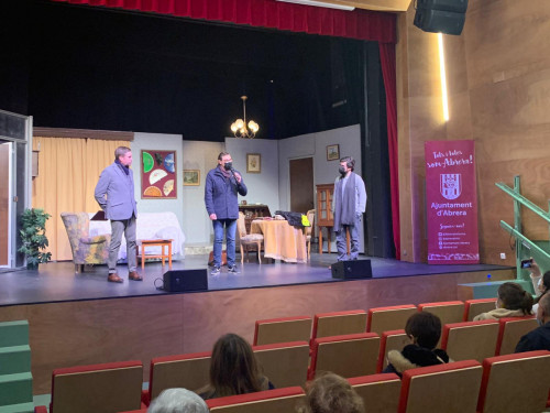 Gaudim de la 24a edició del Concurs de Teatre Amateur Vila d’Abrera!