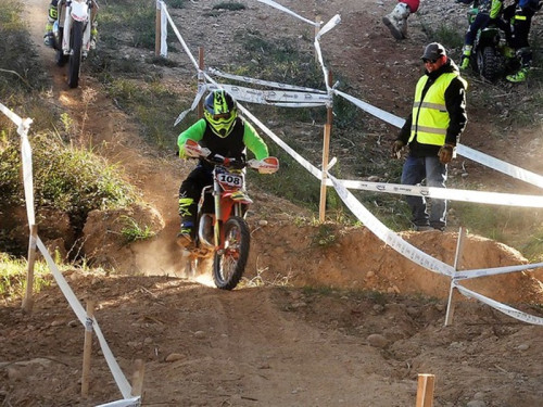 A Abrera hem gaudit del 2n Enduret Infantil, una competició d'enduro puntuable pel Campionat de Catalunya, que ha comptat amb una seixantena de participants. Enhorabona a totes i tots!