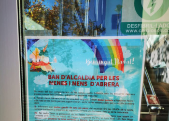 Ban d'Alcaldia per a les nenes i nens d'Abrera, als centres educatius del municipi
