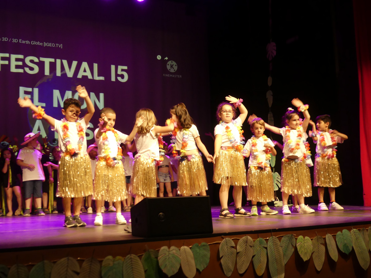 Festival de dansa del curs I5 de l'Escola Francesc Platón i Sartí