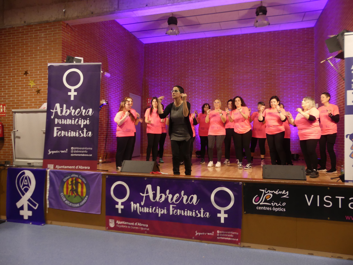 Juntes hem fet nostra la nit! Més de 400 dones han participat en la tercera Marxa Nocturna de la Dona a Abrera! Gràcies, Abrera!