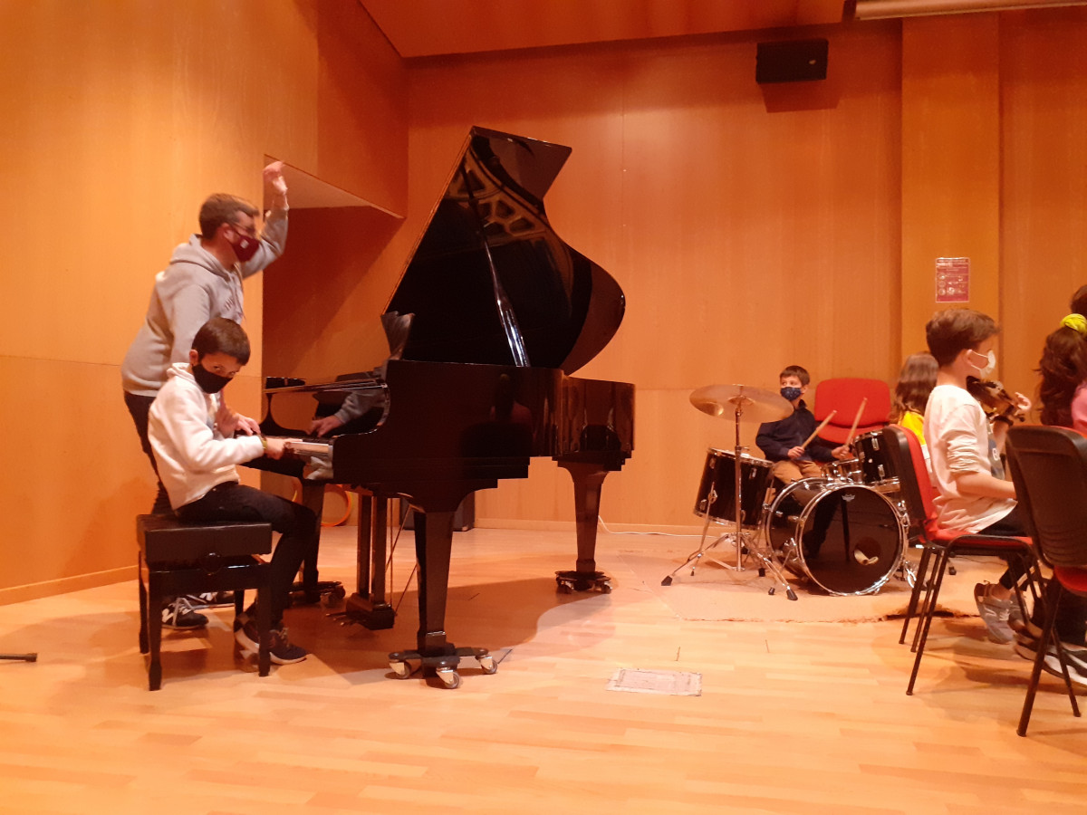 Abrera viu la música amb les Audicions de Corals i Conjunts Instrumentals de l’Escola Municipal de Música