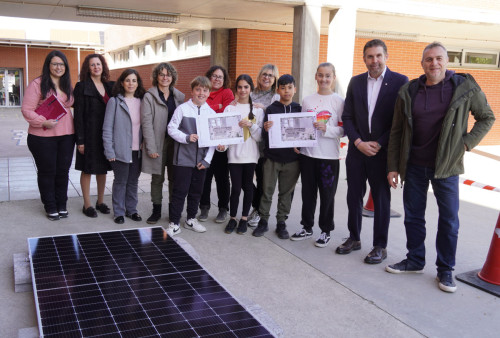 Abrera + Sostenible! Comencem la instal·lació d'energia renovable a equipaments municipals amb plaques fotovoltaiques a l'Escola Ernest Lluch