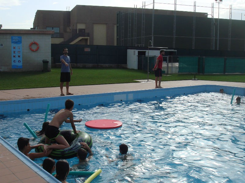 escola-esportiva-piscina