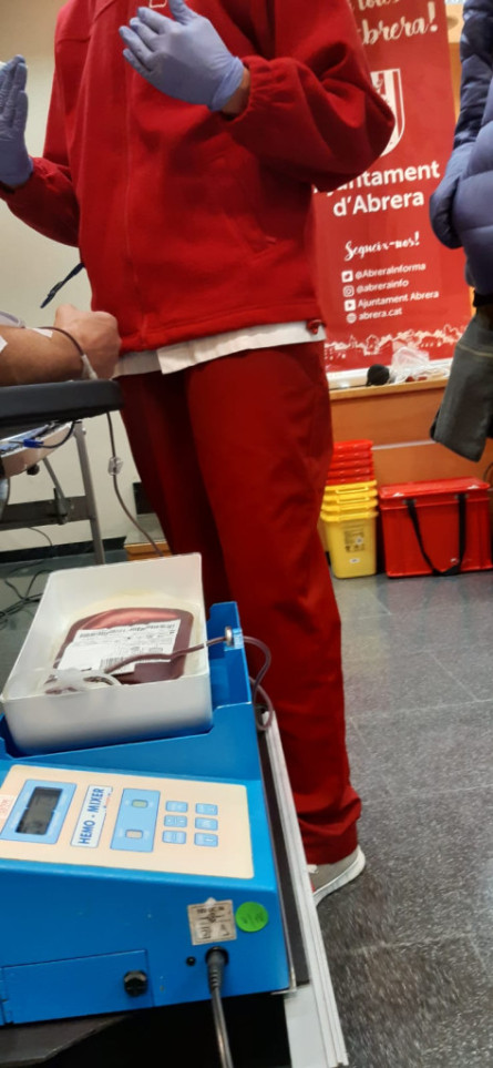 Més de 60 persones han donat sang a la campanya de donació 