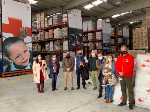 Visitem el centre Humanitari de Creu Roja situat a Sant Martí de Tous