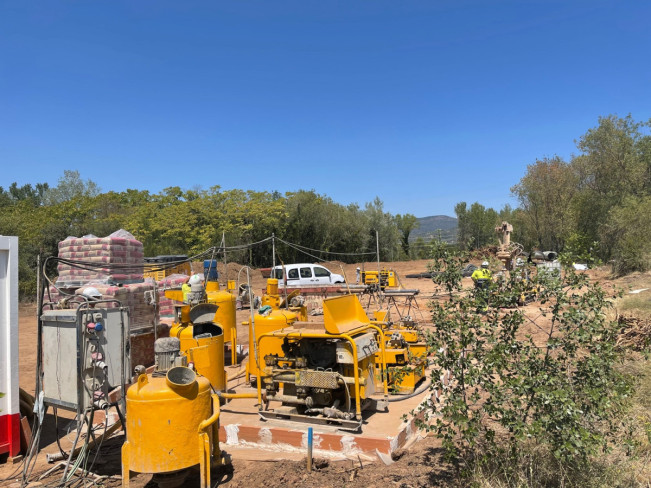 Supervisem les obres de renovació de l’arteria de la planta de tractament de les aigües del riu Llobregat al seu pas pel nostre municipi, encetades recentment