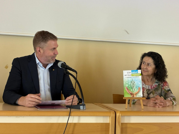 Participem a la presentació del llibre 'La salud en tus manos, la medicina en los médicos', de la doctora abrerenca Dorys Amanda Henao Serna