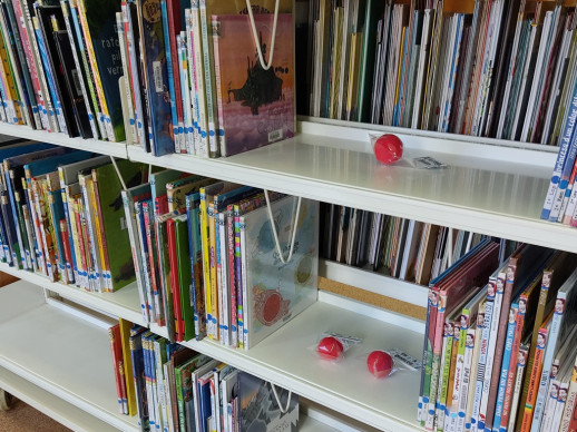 La biblioteca Josep Roca i Bros engega el projecte "Hi havia una vegada" amb l'alumnat de P5 de les escoles abrerenques