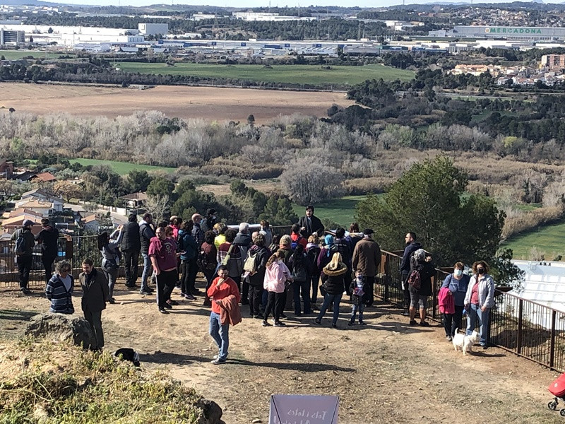 Més de 500 persones han gaudit de la jornada de portes obertes del Castell de Voltrera d'Abrera i el nou mirador de Montserrat d'Abrera