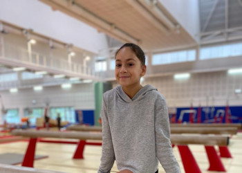 La gimnasta abrerenca Queralt Garabito renova la seva beca per la temporada 2020-21 al Centre d'Alt Rendiment de Sant Cugat