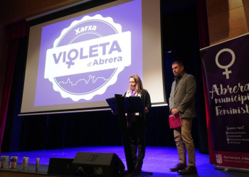 Abrera diu prou! Durant el mes de novembre hem commemorat el Dia Internacional contra les violències envers les dones amb diverses activitats