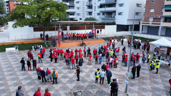 Gran èxit de participació i assistència a la 26a Caminada de la Gent Gran d'Abrera!