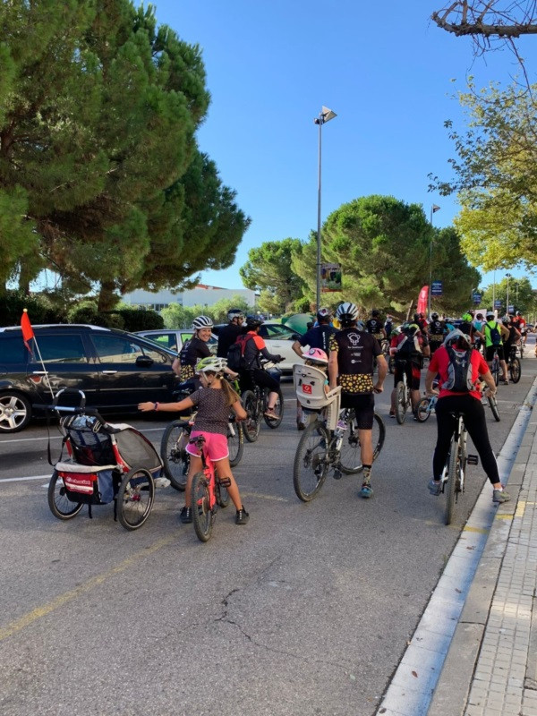 Gaudim de la pedalada popular per a tota la família i descobrim Abrera en bici, en el marc de la Setmana Europea de la Mobilitat 2021
