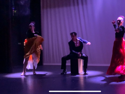 Amb el Festival de Primavera de Juventudes Rocieras d'Abrera, finalitzem a Abrera els actes commemoratius del Dia Internacional de la Dansa. Moltes gràcies a tothom!
