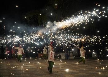 Celebrem els 45 anys de la Colla de Diables Bram de Foc d'Abrera amb una gran jornada festiva i dos correfocs!