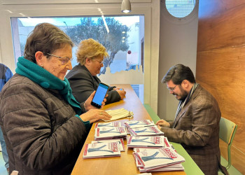 Donem el tret de sortida al XXVI Concurs de Teatre Amateur Vila d’Abrera amb 'Sense apuntador' del Grup Amalgama Teatre de Barcelona