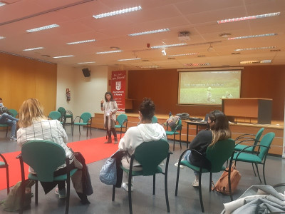 Maternem 2022. Xerrada “Criança conscient; trobant l’equilibri” . Febrer 2022