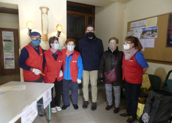 Lliurem lots de Nadal amb la col·laboració de Creu Roja i Càritas Abrera