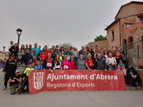 Èxit de participació a la XXIII edició de la Caminada de Primavera Abrera - Montserrat, amb unes 300 persones participants. Gràcies, Abrera!