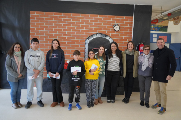La il·lusió del Nadal es viu a Abrera! Obsequiem amb una entrada pel tobogan gegant als i les escolars residents a Abrera