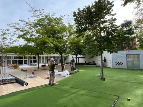A punt per l'inici del curs escolar 2025-2026! Un any més, durant l'estiu hem treballat en la millora a les instal·lacions dels centres educatius d'Abrera. Escola Bressol Municipal Món Petit