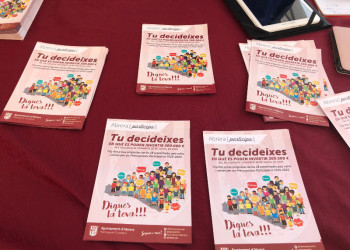 Pressupostos Participatius 2019-2020: valoració positiva del punt de votació assistida instal·lat al mercat setmanal