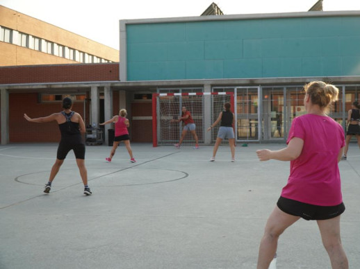 A Abrera, aquest mes de juliol ens movem i fem esport! Vine a fer aeròbic a la fresca!