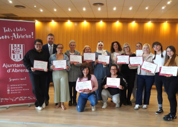 A Abrera apostem per la formació! Lliurem els diplomes acreditatius a l'alumnat de diversos cursos del Departament de Promoció Econòmica. Enhorabona a tothom!
