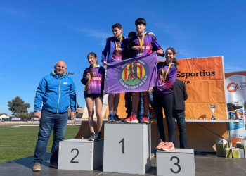 Un total de 12 atletes del Club d'Atletisme d'Abrera participen a la Final Nacional de Cros Escolar 2024-2025 amb una molt bona actuació