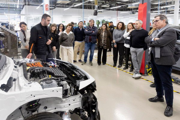 Visitem la nova Escola d’Aprenents de SEAT S.A. a Martorell