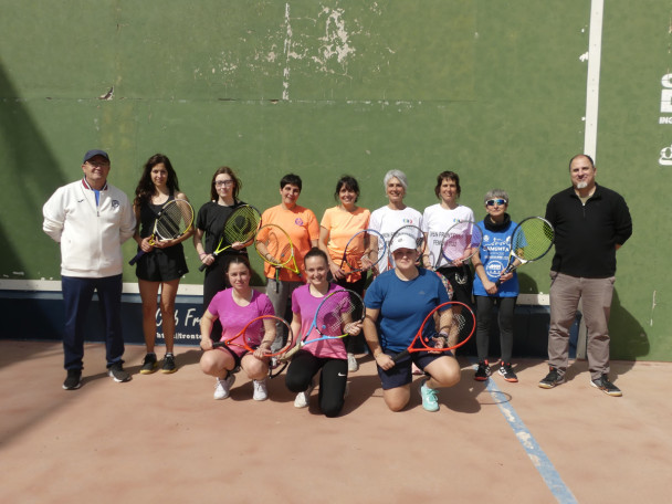 Èxit de participació en el I Open Femení del Club Frontenis Abrera!