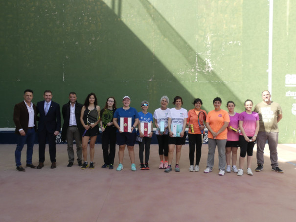 Èxit de participació en el I Open Femení del Club Frontenis Abrera!