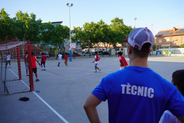 Durant el mes de juliol, gaudiu dels 'Patis Oberts' a l'Escola Ernest Lluch d'Abrera i a l'Escola Josefina Ibáñez. Preneu nota!
