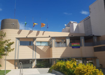 Bandera LGTBIfobia ajuntament abrera