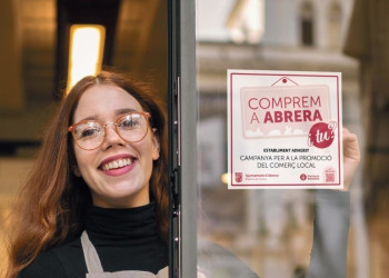 Impulsem una nova campanya per fomentar el comerç local: 'Comprem a Abrera Online'