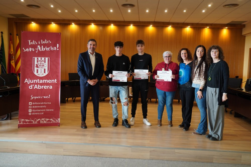 A Abrera apostem per la formació! Lliurem els diplomes acreditatius a l'alumnat de diversos cursos del Departament de Promoció Econòmica. Com transmetre la millor versió
