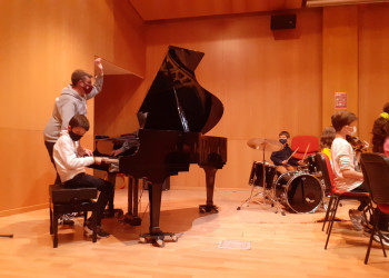 Abrera viu la música amb les Audicions de Corals i Conjunts Instrumentals de l’Escola Municipal de Música