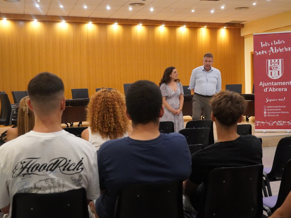 Una trentena de joves d'Abrera participen en una nova edició del curs de Premonitors/res