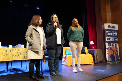 Abrera, municipi feminista! Commemorem el Dia Internacional de les Dones amb diverses propostes que s'allarguen durant tot el mes de març. Participeu-hi! Teatre Fórum 'Escolta'm'