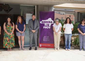 Abrera diu prou! Des de l’Ajuntament d’Abrera es convoca un minut de silenci a les 12 h per condemnar el presumpte feminicidi d’una dona a Cornellà