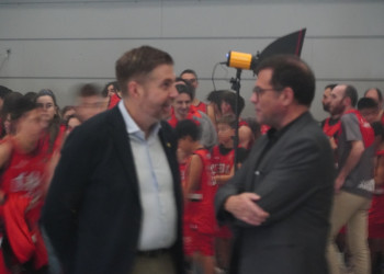 Assistim a la presentació dels equips de la temporada 2023-2024 del Club Bàsquet Abrera al Pavelló Esportiu Municipal