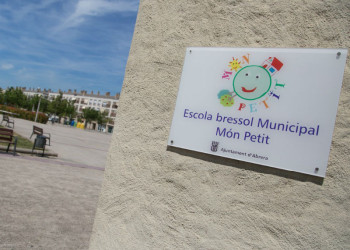 Escola Bressol Món Petit