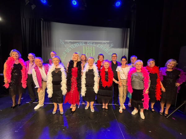 Abrera amb la gent gran activa! Gaudim de l'espectacle de teatre i el sopar d'Estiu de la nostra gent gran