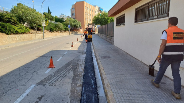 Abrera + Sostenible! Segueixen a bon ritme les obres per a la instal·lació d’una caldera de biomassa central i una xarxa de calor per als equipaments esportius d’Abrera