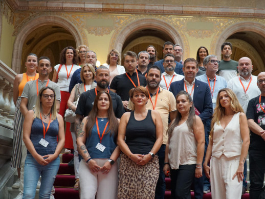 Visita al Parlament de Catalunya per donar suport als treballadors i treballadores de l'empresa Leventon