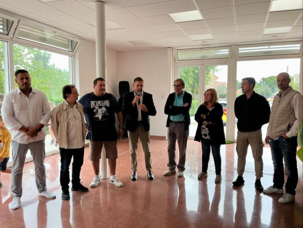 Celebrem l’ampliació del Casal Social del barri de Ca n’Amat amb una festa de benvinguda, amb els Ajuntaments d'Abrera i Sant Esteve i el veïnat del barri