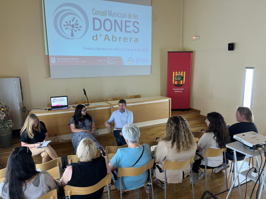 Abrera, municipi feminista! El dilluns 2 de juny va tenir lloc una nova sessió del  Consell Municipal de les Dones d’Abrera